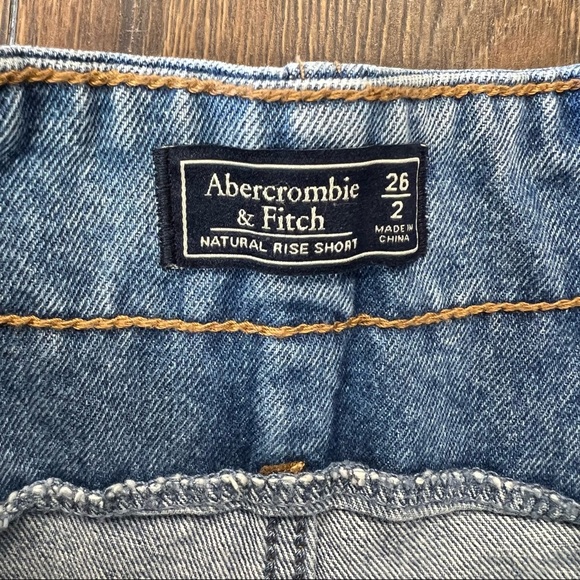 Abercrombie and Fitch natural rise paper bag belted shorts SZ 26/2 - Picture 5 of 5